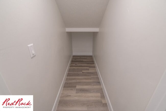 Building Photo - MOVE IN SPECIAL!!! $200 off first full mon...