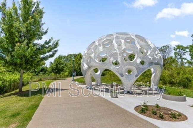 Building Photo - 3813 Pennsylvania Ave