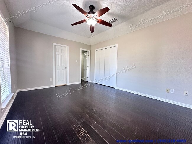 Building Photo - 3342 Brook Glen Dr