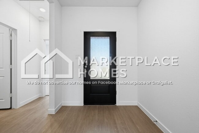 Building Photo - 3526 Fox Vly Ln