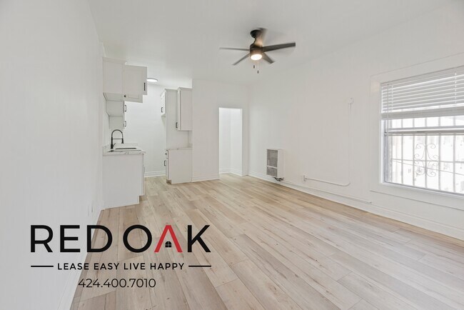 Primary Photo - 744 Beacon Ave