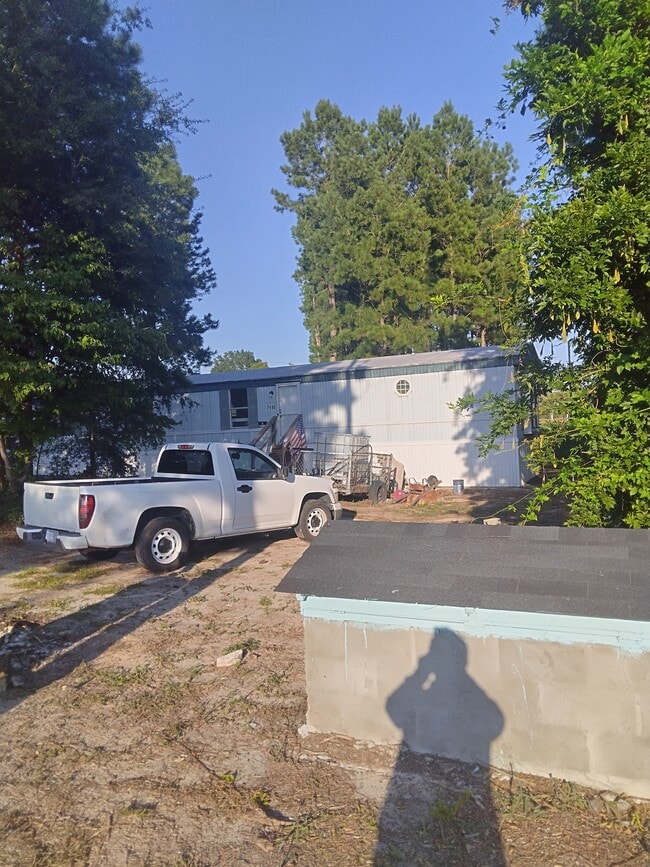 Building Photo - 7495 Cedar Creek Rd