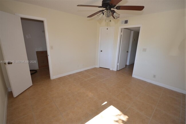 Building Photo - 2796 S University Dr