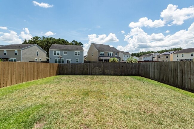 Building Photo - 245 Swamp Creek Ln