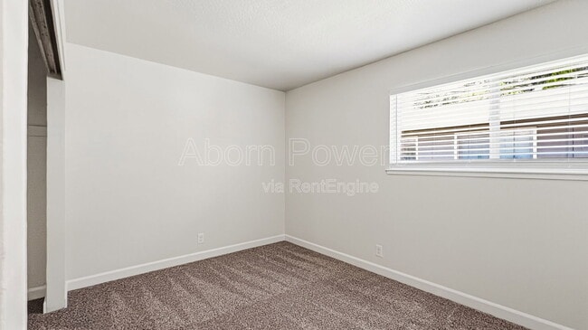 Building Photo - 2760 Coloma St
