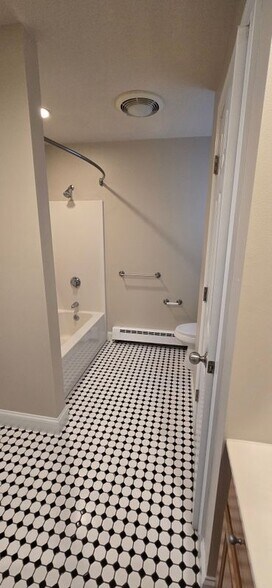 Building Photo - 154 Washington St