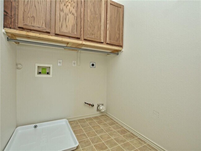 Building Photo - 13428 Tamayo Dr