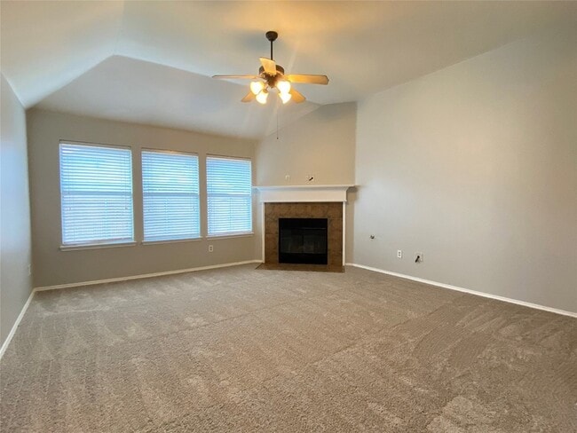 Building Photo - 13675 Fall Harvest Dr