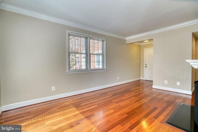 Building Photo - 1209 N Pitt St
