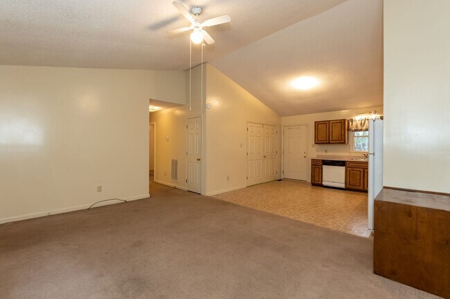 Building Photo - Kittrell Duplex 2
