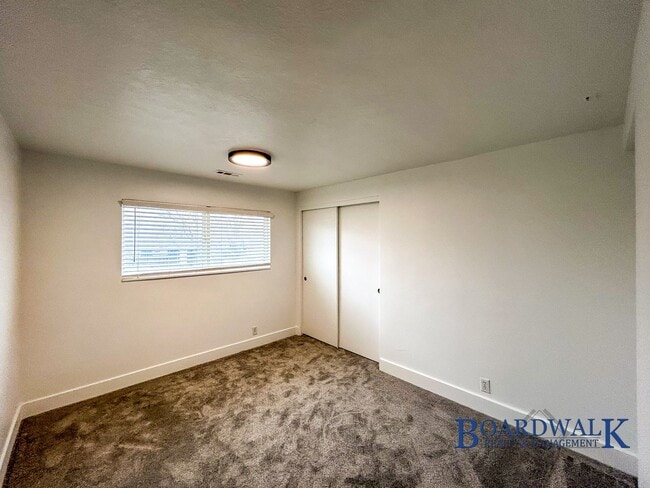 Building Photo - 3140 S 3200 W