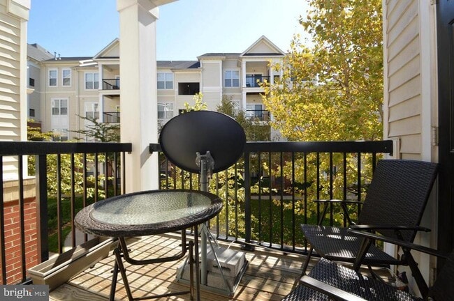 Building Photo - 11329 Aristotle Dr