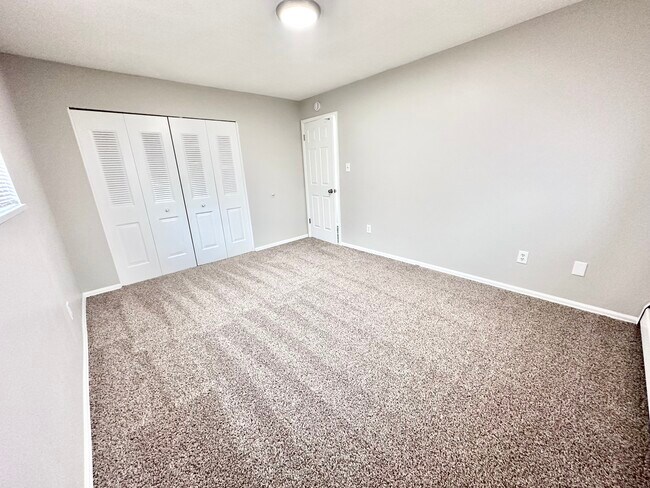 IMG_6412 - 947-951 Allison Street