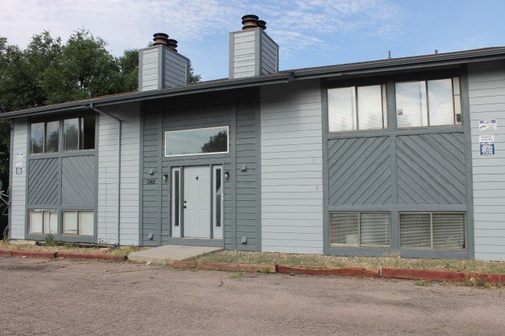 Building Photo - 349 Gahart Dr