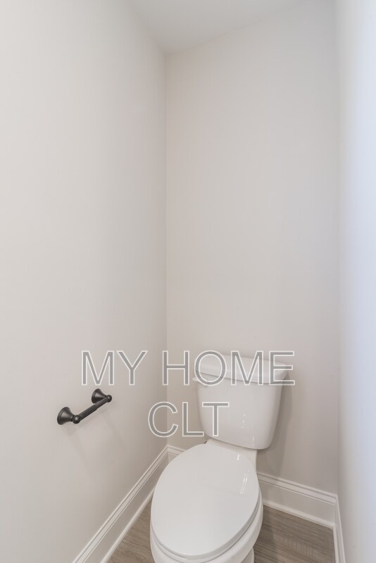 Building Photo - 3646 Trull St