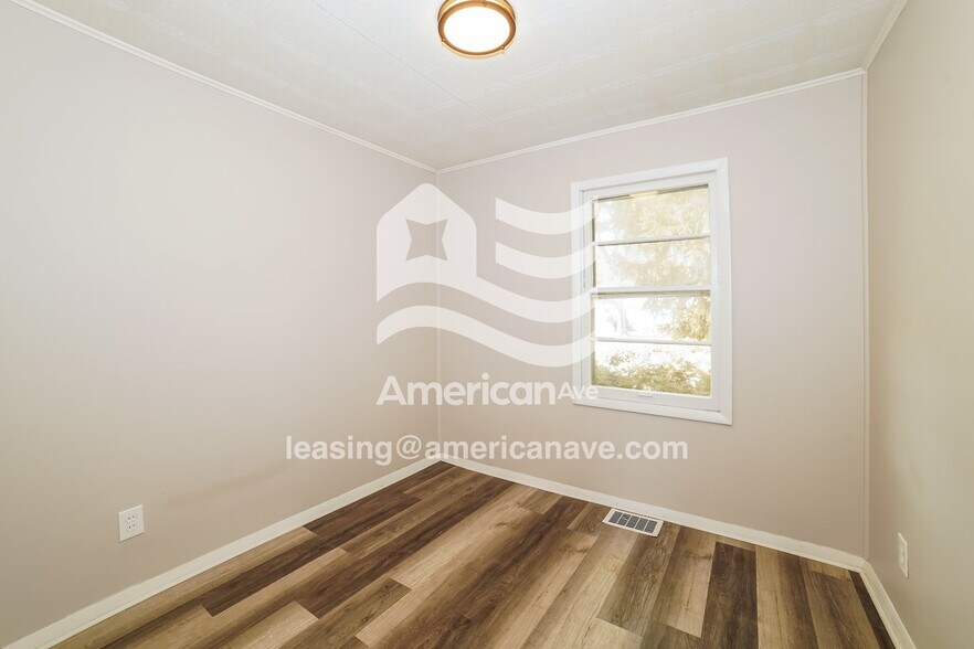 Building Photo - 2920 N Mission Rd