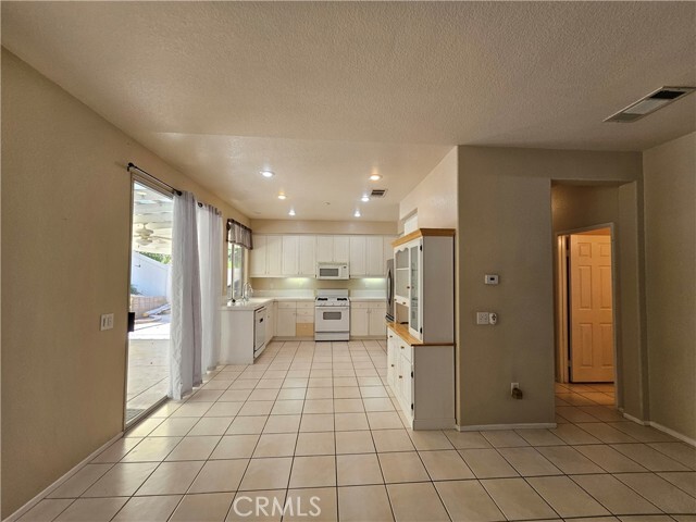 Building Photo - 1366 Withorn Ct