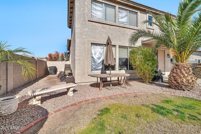 Building Photo - 15791 W Mohave St