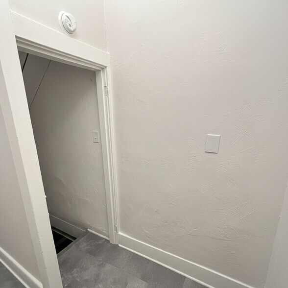 Basement Entryway - 1626 Middle Rd