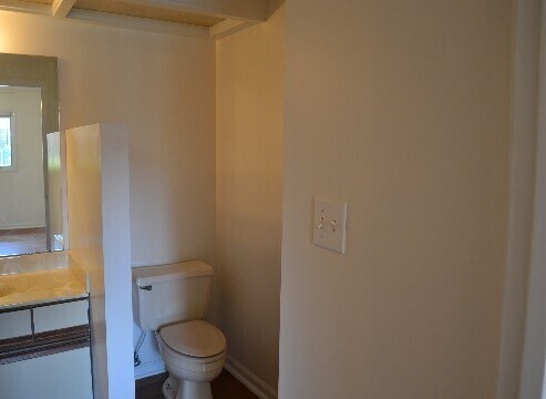 Building Photo - Lovely 2 Bedroom, 2 Bath Condo in Prime Lo...