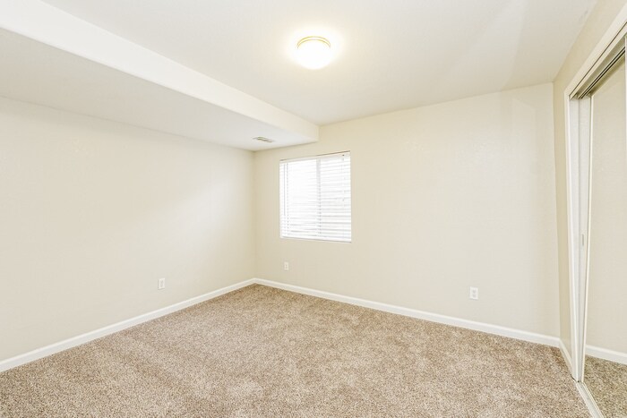 Building Photo - 4814 Pathfinder Dr