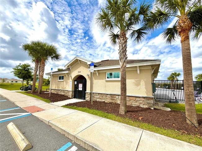 Building Photo - 4209 Deleon St