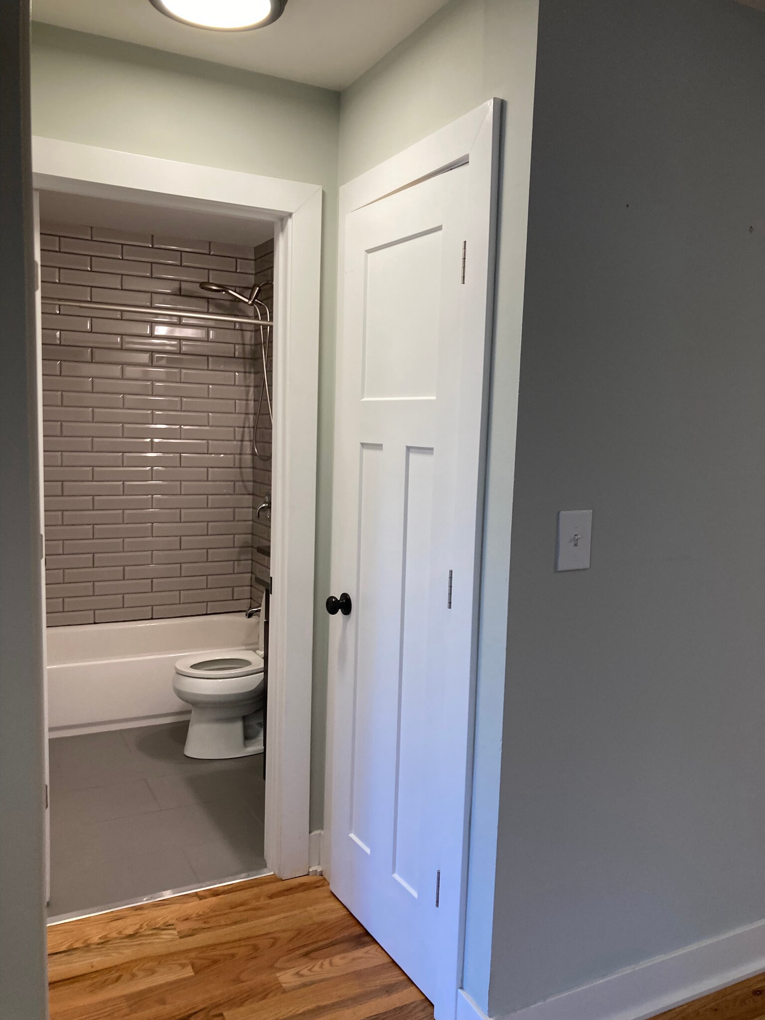 Building Photo - 696 Elm Pl