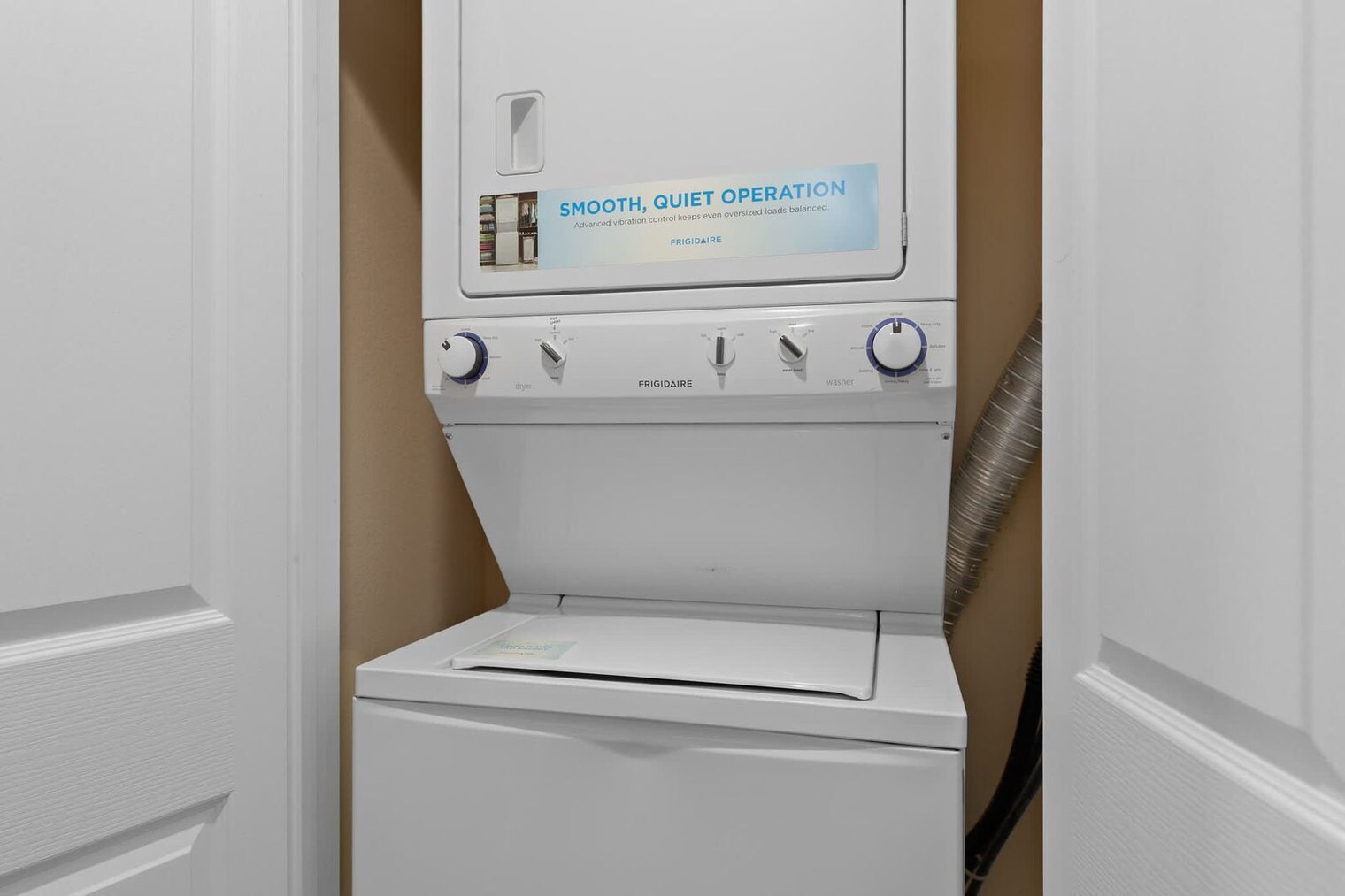 Building Photo - 7635 Heritage Crossing Way