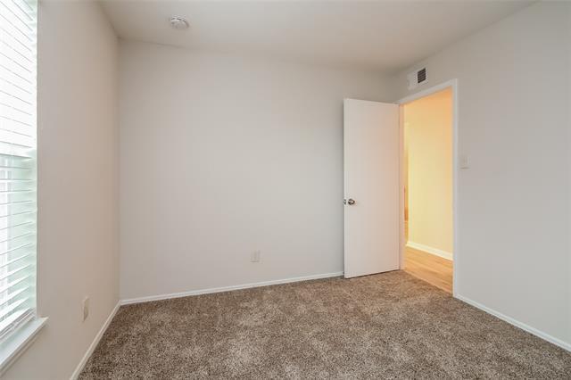 Building Photo - 2905 Forest Creek Dr