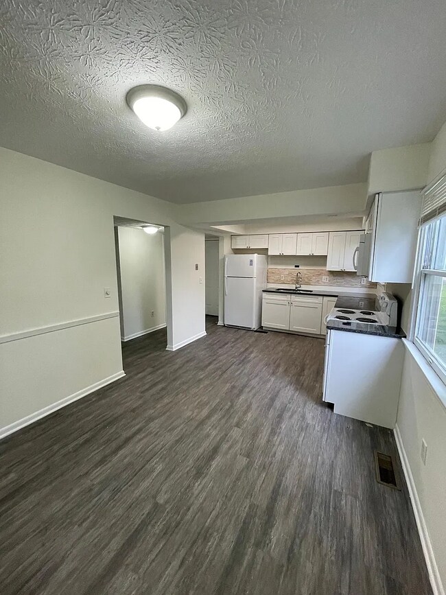 Building Photo - 4735 Wynwood Ct