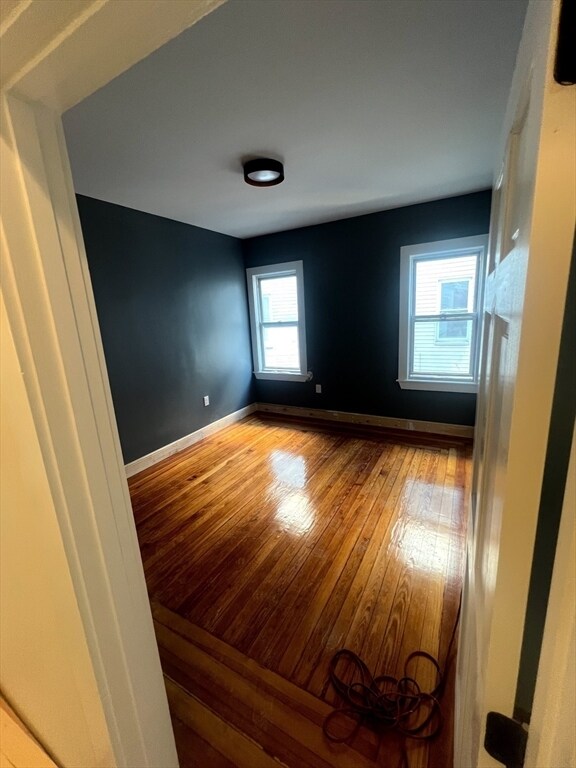 Building Photo - 106 Draper St