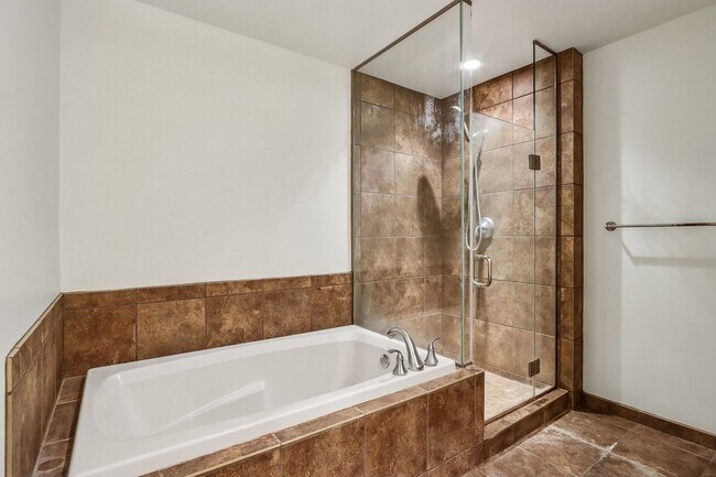 Building Photo - $1,950 | 1 Bedroom, 2 Bathroom Condo | Pet Friendly* | Available for Immediate move-in!