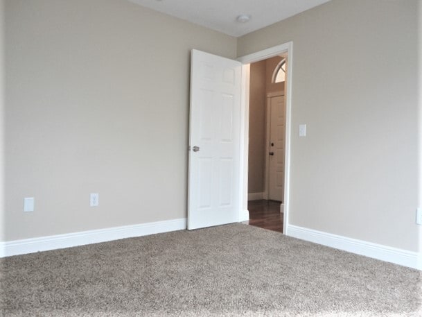 Building Photo - 1227 Cressford Pl