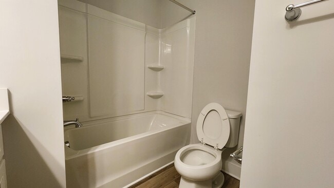 Building Photo - 132 Marston Ln