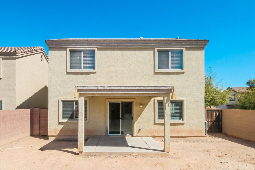 Building Photo - 3206 S Justin Dr