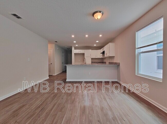 Building Photo - 2210 Kistlers Rdg Wy