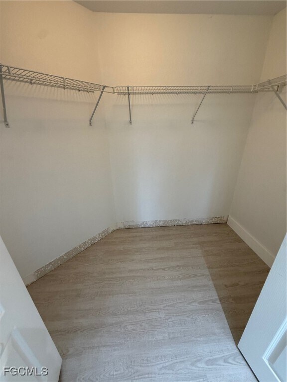 Building Photo - 3335 Everglades Blvd S