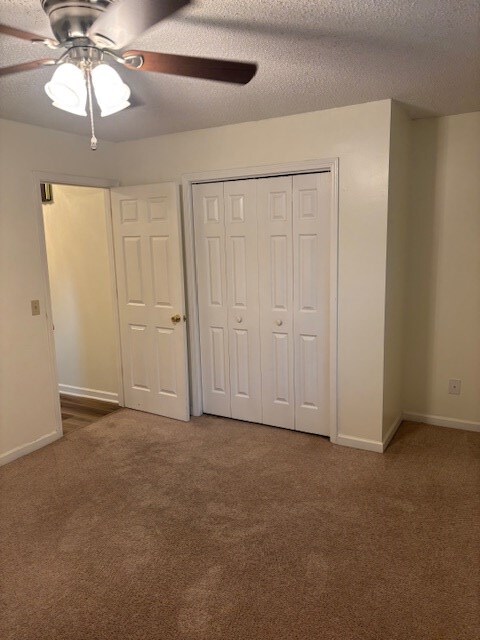 Building Photo - 1060 Waterway Dr