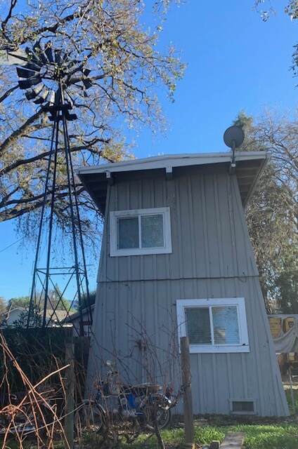 Building Photo - 1820 Whitman Rd