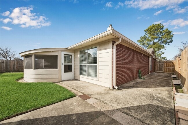 Building Photo - 10414 Chelsea Brook Ln