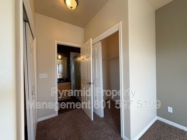 Building Photo - 4988 Timber Way