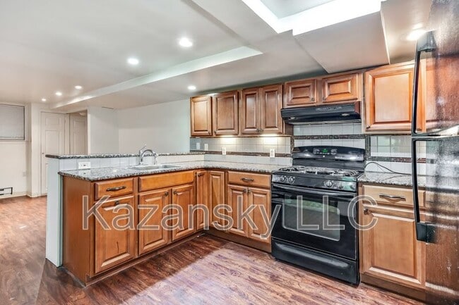 Building Photo - 4901 N 18th St
