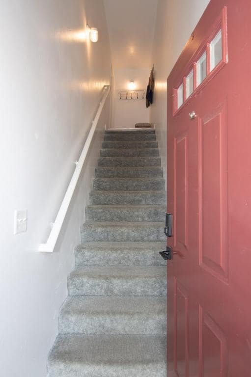 Building Photo - 421 N 10th St