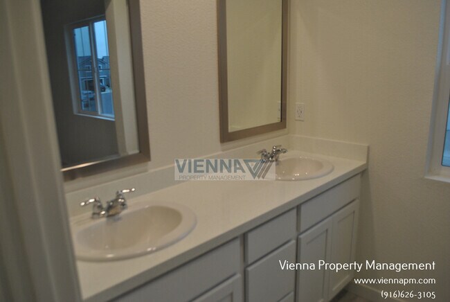 Building Photo - BRAND NEW West Roseville Solar home for rent!