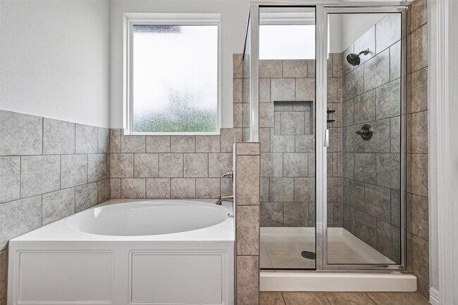 Building Photo - 6602 Albany Forest Ct