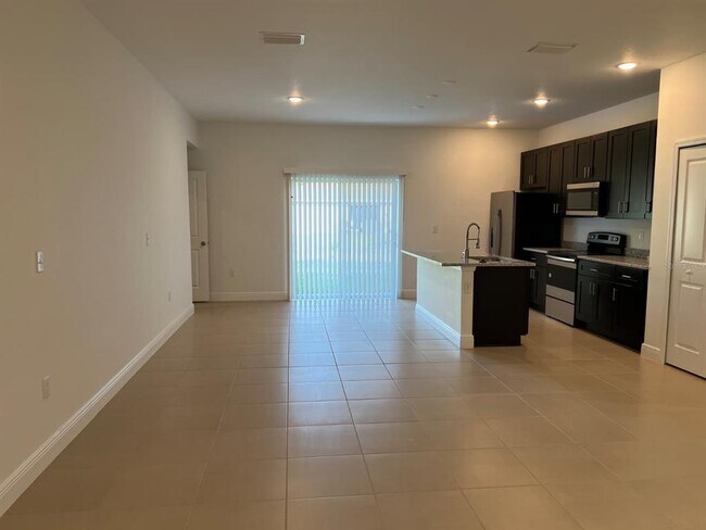 Building Photo - 750 Auburn Grv Ct