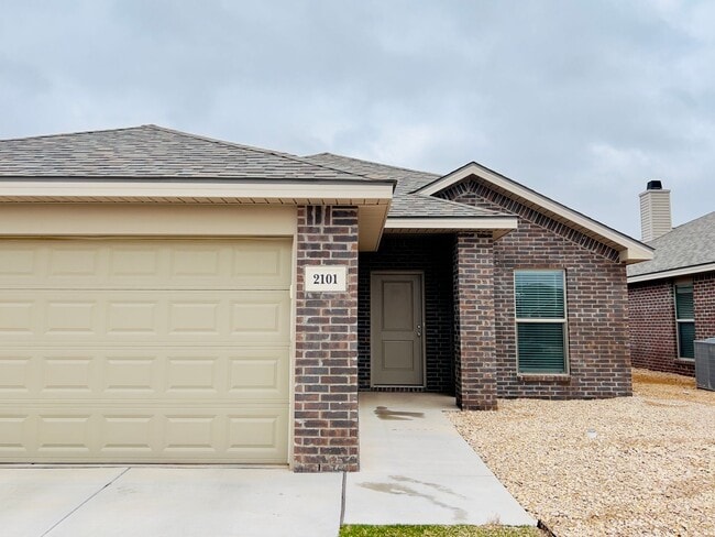 Building Photo - $500 MOVE-IN SPECIAL: New 3/2/2 in Frenshi...