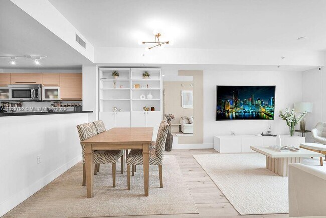 Building Photo - 244 Biscayne Blvd