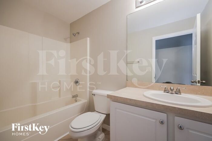 Building Photo - 2029 NW 4th St