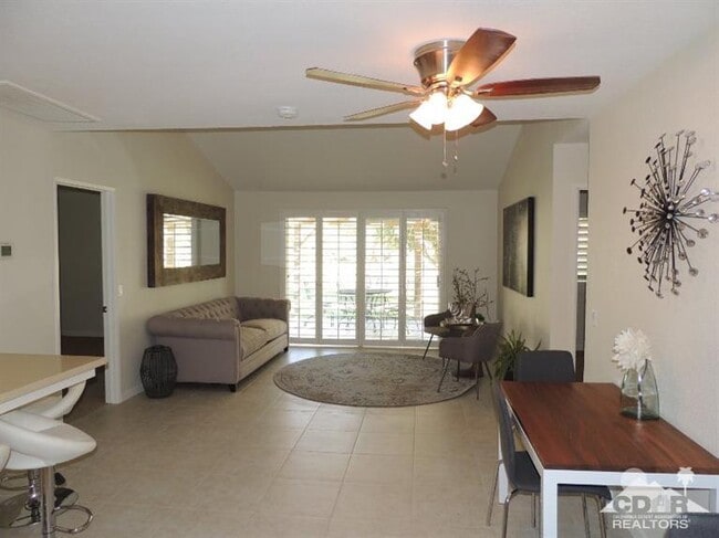 Building Photo - 79430 N Sunrise Ridge Dr